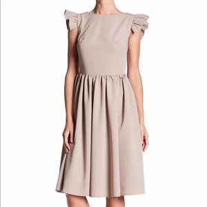 Vitagrad Flutter Sleeve White Dress